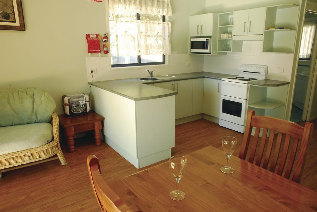 Depot Beach Cabins Villa Durras ภายนอก รูปภาพ